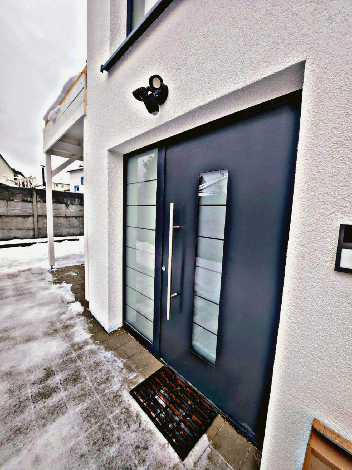 Lions Place Premium Apartments Executive Luxus Penthouse Inklusive Spa Heidenheim an der Brenz Buitenkant foto